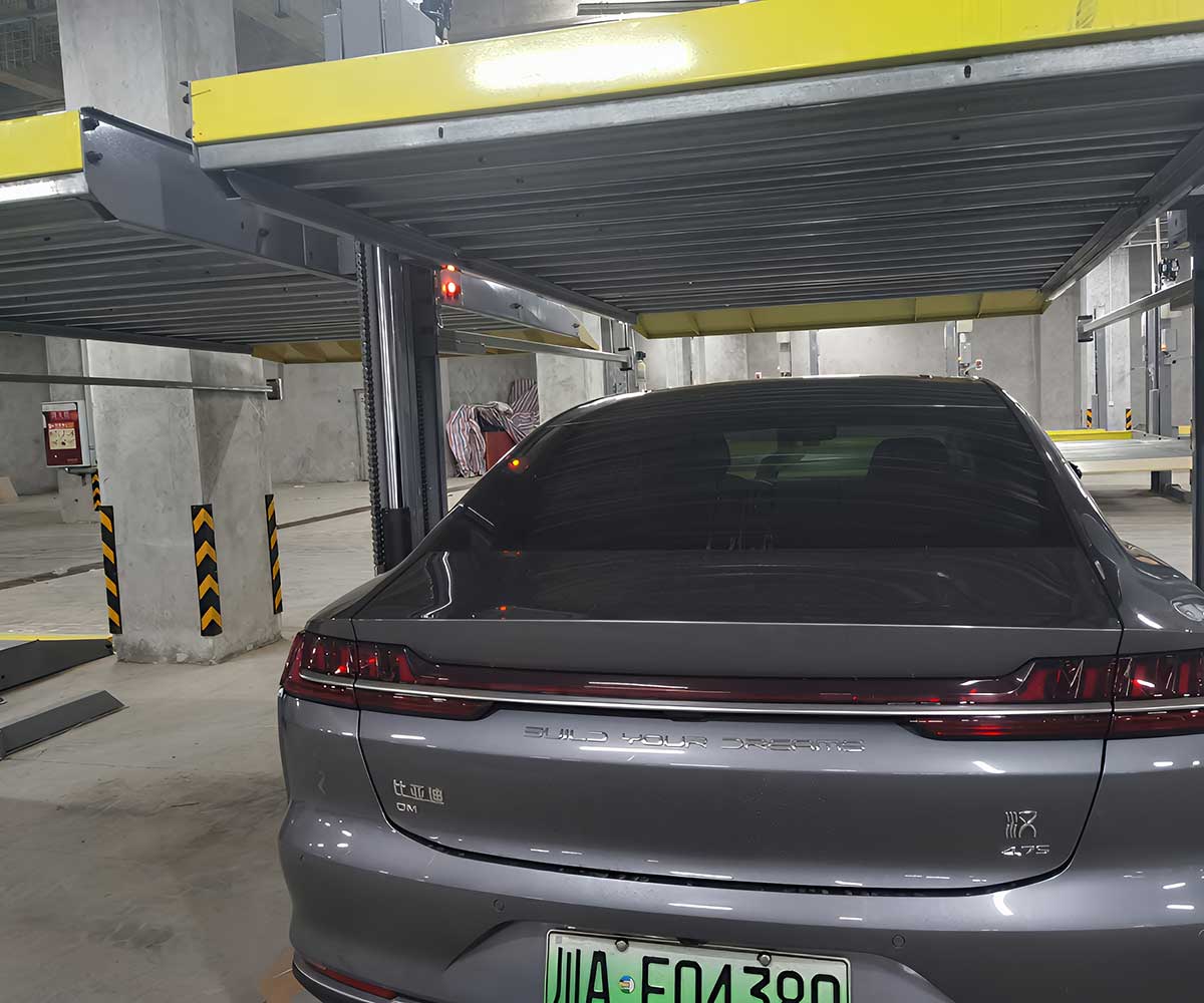兩柱機(jī)械式停車(chē)設(shè)備運(yùn)作機(jī)制與技術(shù)特點(diǎn)探討